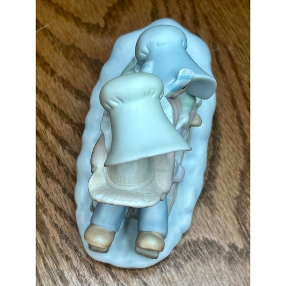 Circle of Friends by Masterpiece Homco 1993 A-Sledding We will Go! with Original - Picture 9 of 10